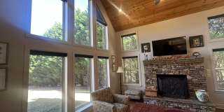 164 Sager Lane Gallery 1