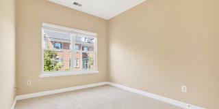 23312 Brewers Tavern Way Gallery 21