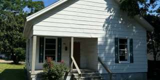 323 Hasty Street Gallery 1