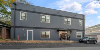 480 Skain Street unit: 204 Gallery 1