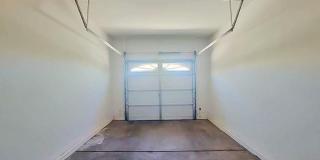 17605 W Crocus Drive Gallery 15