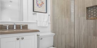 5111 Greenbush Avenue Gallery 32