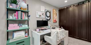 716 1/2 W Argand St Gallery 15