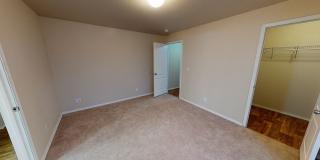 Four Seasons Apartment Homes Gallery 12