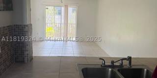 438 NE 210th Cir Ter Gallery 3