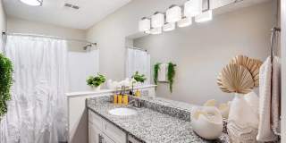 Waters Edge Apartments Gallery 8