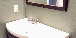 3 bedroom 1.5 bathroom! HOUSING ACCEPTED! Gallery 12