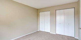 Deerfield Gallery 19