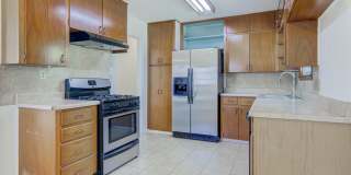 Charming 3-Bedroom Home with Spacious Backyard in North Austin! Charming 3-Bedroom Home with Spacious Backyard in North Austin! Gallery 9