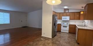 19221 12th Avenue Northeast Gallery 1