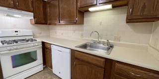 379 Huse Road Gallery 16