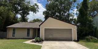 6828 Coralberry Lane South Gallery 1