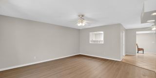 Modern Updated Tempe Townhome Near ASU & Downtown with Resort-Style Amenities Gallery 8