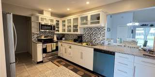 5371 CRESTLAKE BOULEVARD Gallery 8