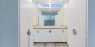 432 S Sierra Madre Boulevard Gallery 23