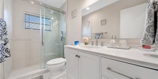 241 Oceanic Avenue, Lauderdale By The Se, FL 33308 Gallery 19