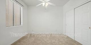 4202 E Broadway Rd Gallery 8