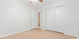 4542 N 111TH Drive Gallery 18