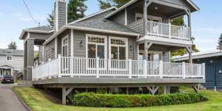 View Home in Quiet Neighborhood Gallery 1