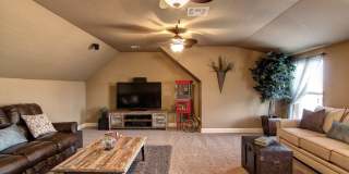 Lone Oak Lakes Gated Community- 4 Bedrooms/2.5Baths/Media Room/3Car/ Excellent Deer Creek Schools- All appliances included Gallery 32
