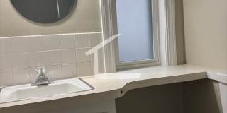 HUge 7 bed in Allston Gallery 4