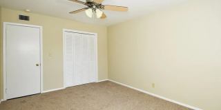Well-maintained 2-bedroom, 1-bath upper level condo in Winston-Salem, Gallery 11