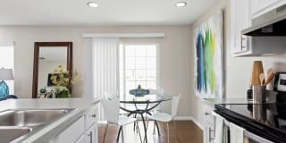 Schirm Farms Apartments Gallery 3