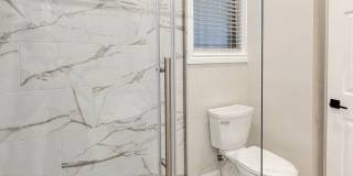 1014 W George Street Gallery 29