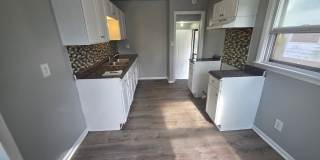 Single Family House with private backyard Available NOW Gallery 4