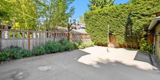 1020 15th Avenue East Gallery 62