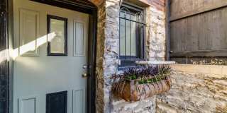 4600 McPherson AvenueGarden Gallery 24