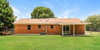 2515 Teakwood Drive Gallery 11