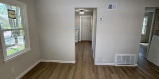 1703 N VALLEY Avenue Gallery 63