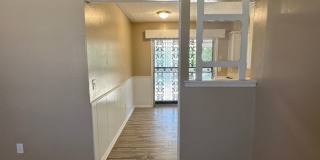 3 bed, 1 1/2 bath, 1 car garage Gallery 23