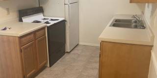 Chateau Knoll Gallery 1