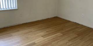 3BD/2BA Single Family Home with POOL! –  $300 OFF FIRST MONTHS RENTS Gallery 7