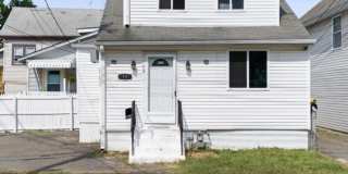 73 Oak Street Gallery 1