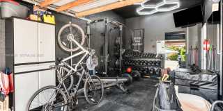 835 NE 17th Way Gallery 20