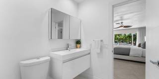 2540 MERCEDES Drive Gallery 34
