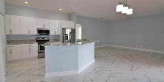 17547 32nd Lane N Gallery 3