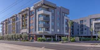 Onyx Uptown PHX Gallery 1