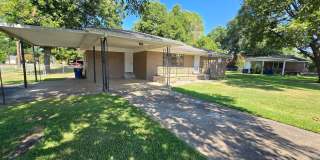 302 N Lincoln Gallery 1