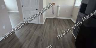 Updated 3 Bedroom Ranch Gallery 5