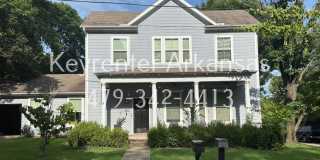 3 Bedroom Fayetteville Home Just Minutes to Dickson Street & Downtown Fayetteville Gallery 1