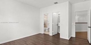 1819 Mariners Ln Gallery 43