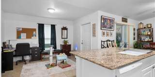 1529 NE Sunview Terrace Gallery 9