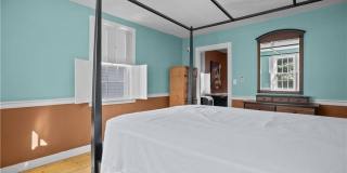 26 Perry Street Gallery 13