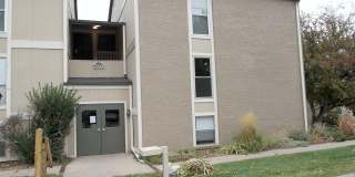 3 bed 2 bath Condo in Centennial! Gallery 1