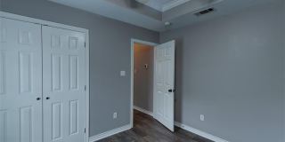 113 Karten Lane Gallery 24