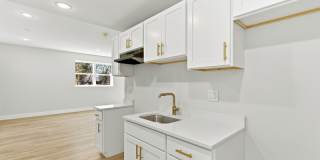 5137 Master Street - 1B Gallery 5